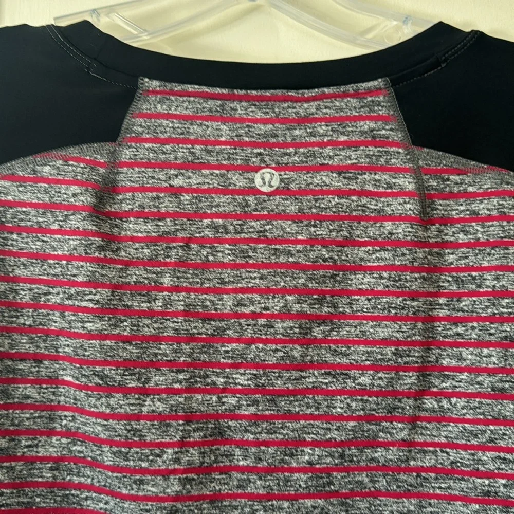 Lululemon Surge warm crew shirt - Picture 8 of 8